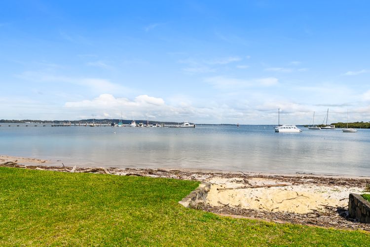 Waterfront at Sunset Boulevard, 26 Sunset Boulevard