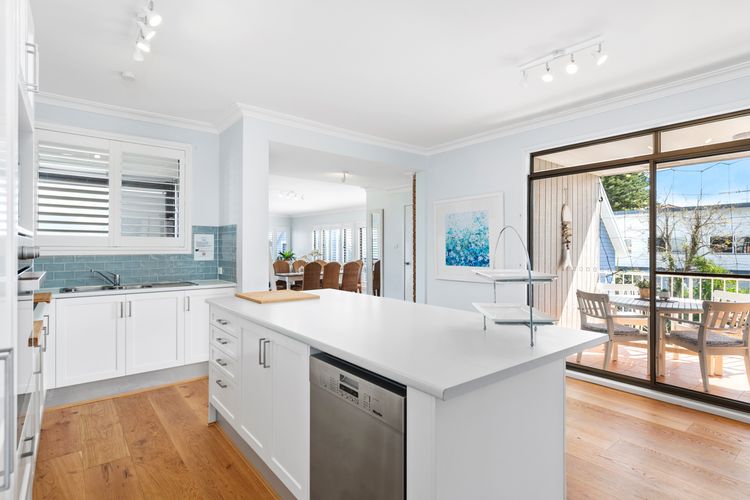 Waterfront at Sunset Boulevard, 26 Sunset Boulevard