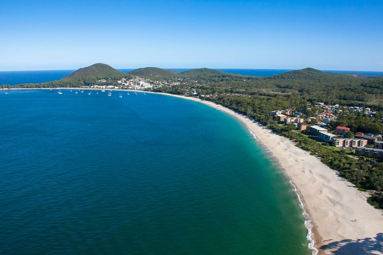 Castaways, Unit 8/17 Shoal Bay Road