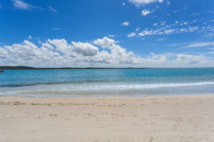 Sandy Shores, 18 Corlette Point Road