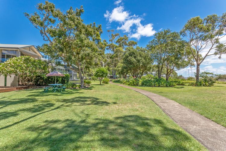 Sandy Shores, 18 Corlette Point Road