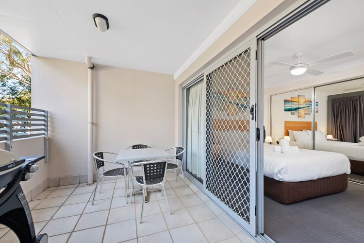 Shoal Bay Beach Apartments, Unit 6/2 Shoal Bay Road