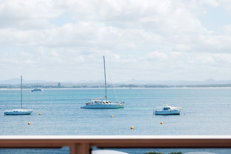 Castaways, Unit 4/17 Shoal Bay Road