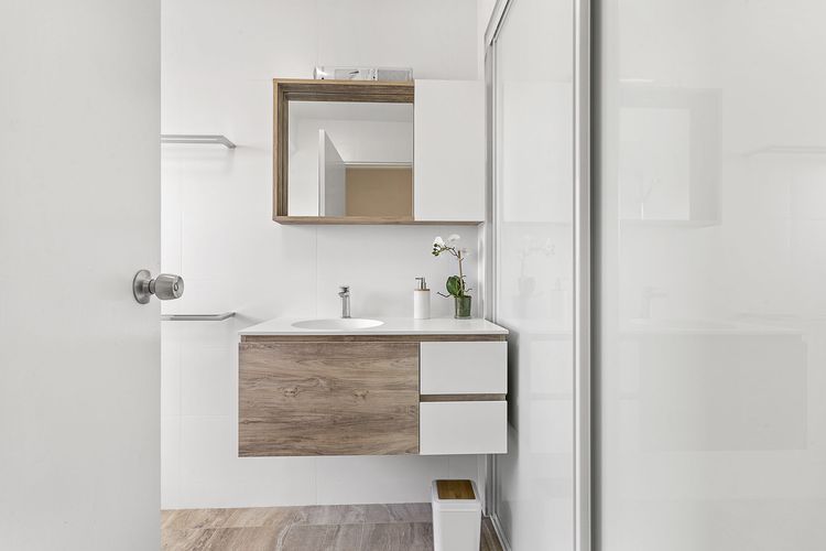 Shoreline, Unit 15,1 Intrepid Close