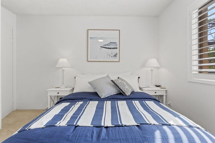 Shoreline, Unit 15,1 Intrepid Close