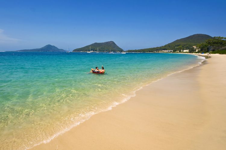 Shoreline, Unit 15,1 Intrepid Close