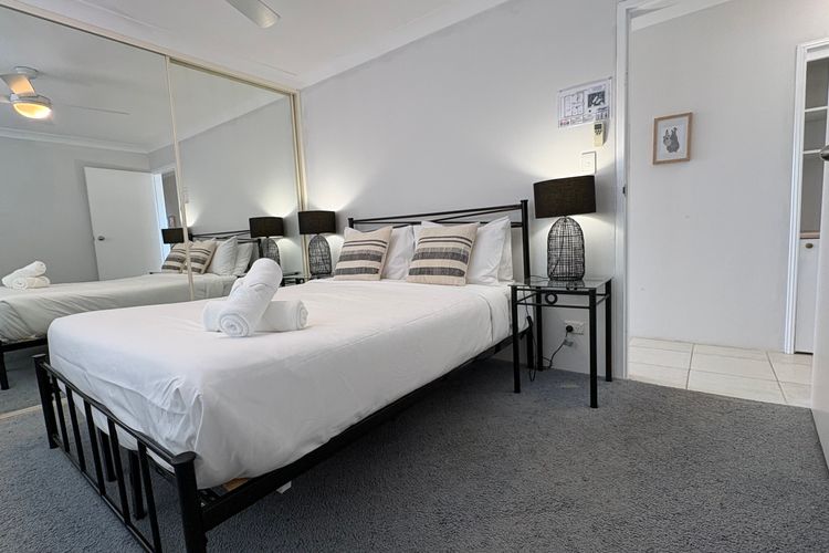 Laman Lodge, Unit 5/15 Laman Street