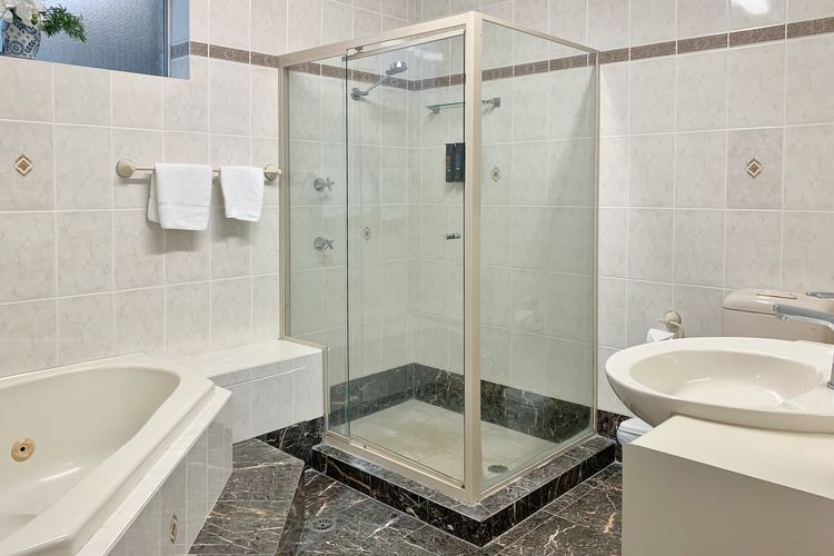 Laman Lodge, Unit 5/15 Laman Street