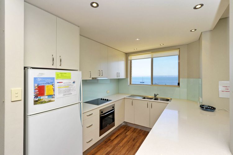 Del Rae, Unit 12/25 Shoal Bay Road