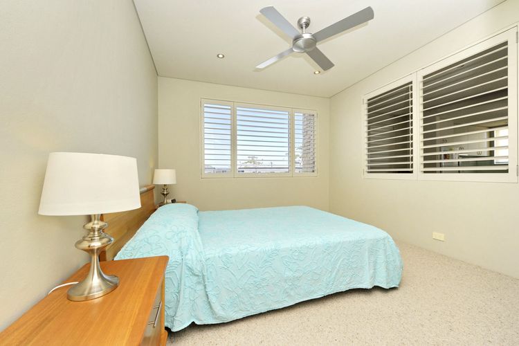 Del Rae, Unit 12/25 Shoal Bay Road