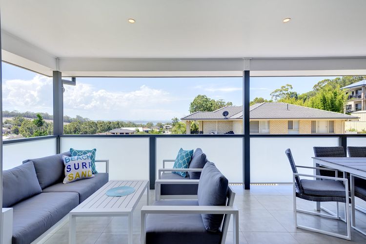 Signature House, 52 Saratoga Avenue