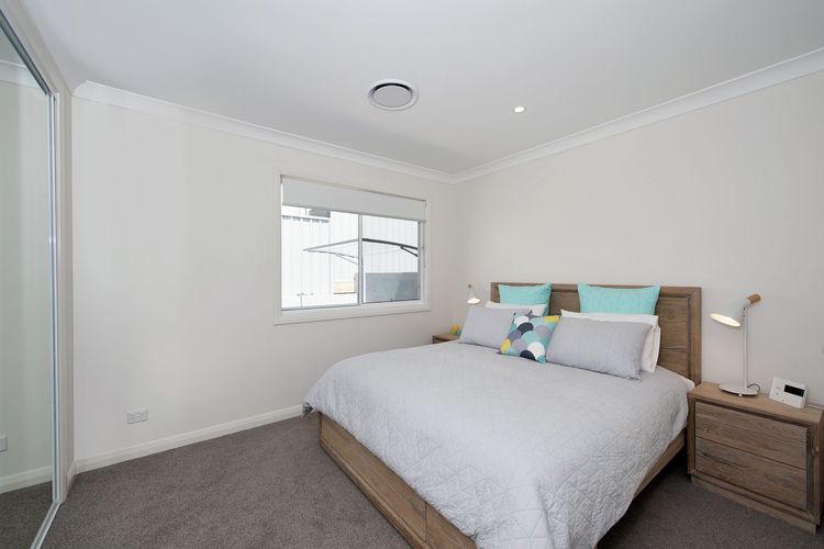 Signature House, 52 Saratoga Avenue