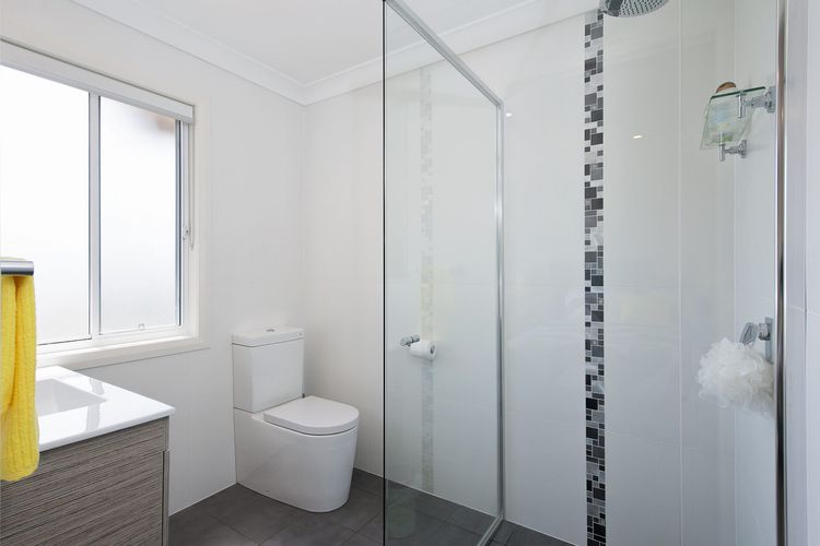 Signature House, 52 Saratoga Avenue