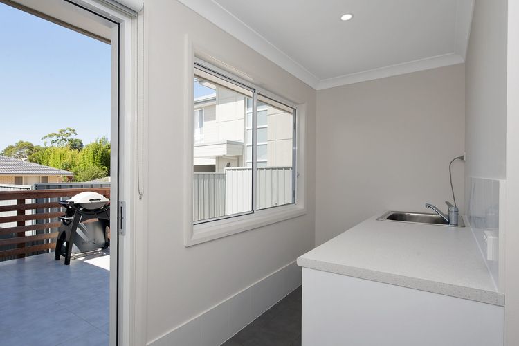 Signature House, 52 Saratoga Avenue