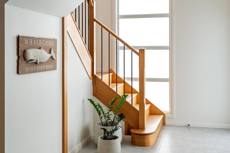 Signature House, 52 Saratoga Avenue