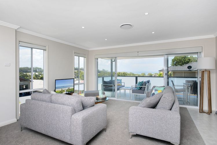 Signature House, 52 Saratoga Avenue