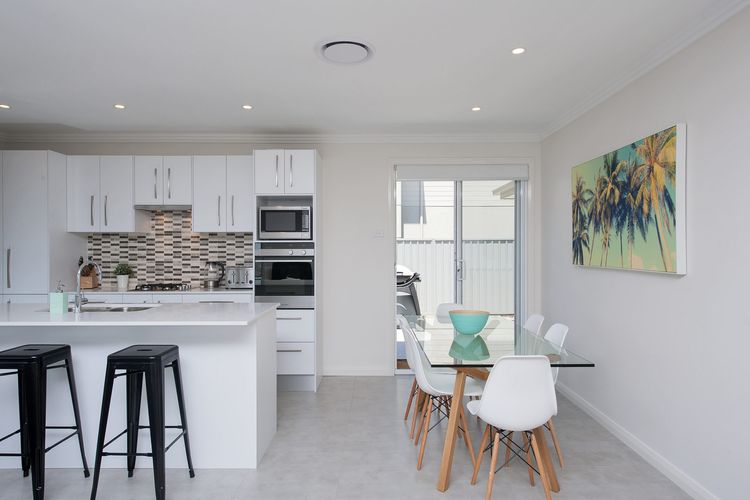 Signature House, 52 Saratoga Avenue