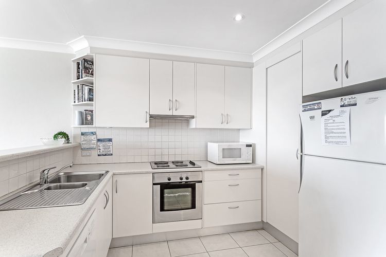 Collendina, Unit 6/19 Kurrawa Close