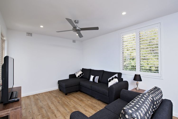 Del Rae, Unit 18/25 Shoal Bay Road