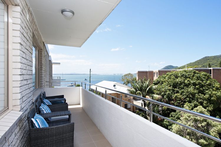 Del Rae, Unit 18/25 Shoal Bay Road