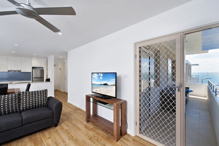 Del Rae, Unit 18/25 Shoal Bay Road