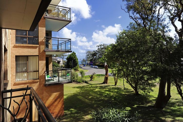 Shoreline, Unit 2/1 Intrepid Close