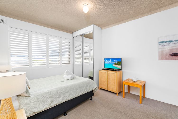 Del Rae, Unit 15/25 Shoal Bay Road