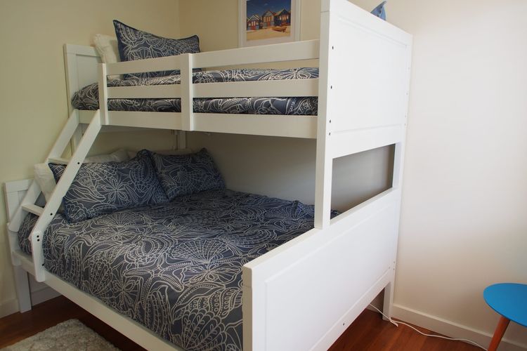 Pollys’ View, 117A Government Road