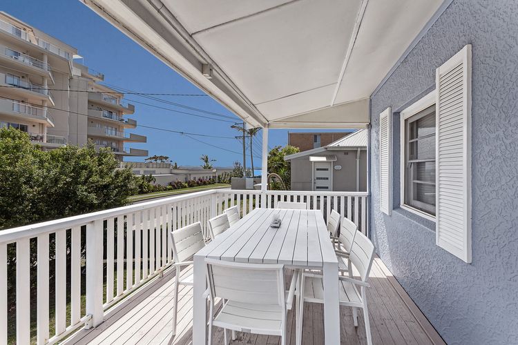 Oscars Pet Friendly Beach House, 14 Tomaree Road