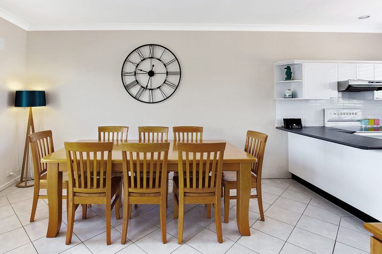 Sandy Shores, 1/3 Messines Street