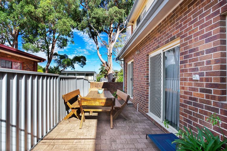 Sandy Shores, 1/3 Messines Street