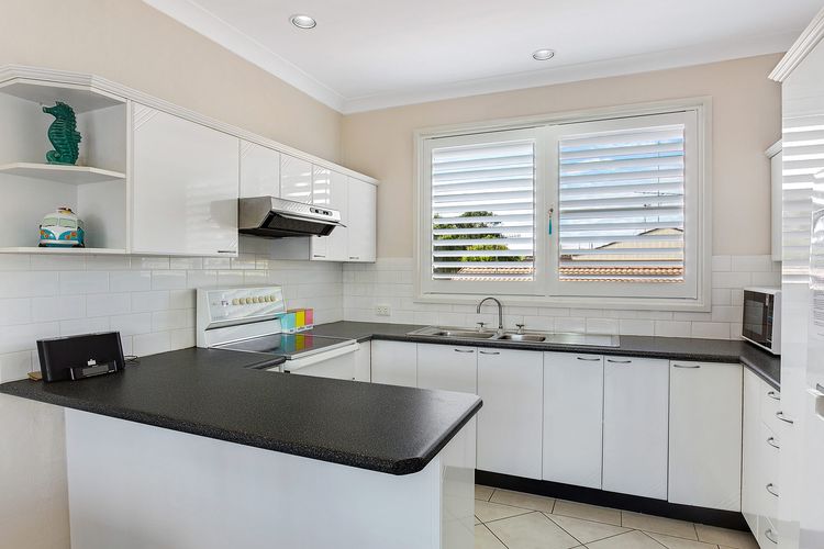 Sandy Shores, 1/3 Messines Street