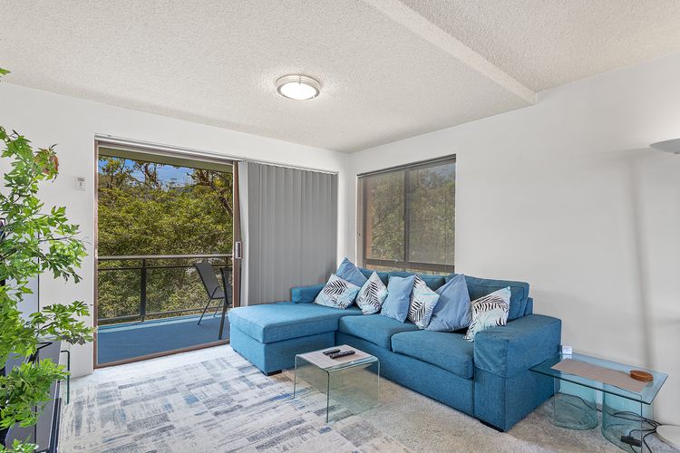 Shoreline Unit 3 Intrepid Close 1