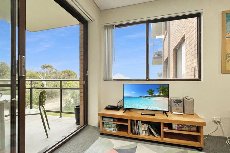 Foreshore Paradise Nelson Bay