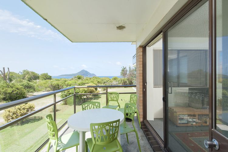 Foreshore Paradise Nelson Bay