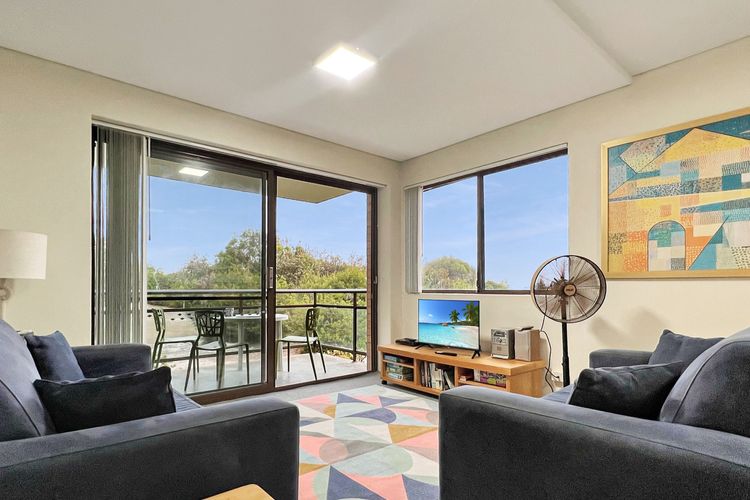 Foreshore Paradise Nelson Bay