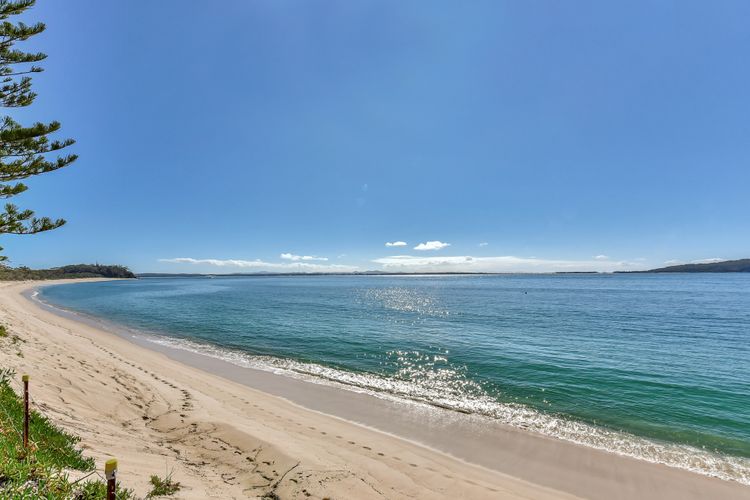 Seahaven Unit 1 Shoal Bay Road 81