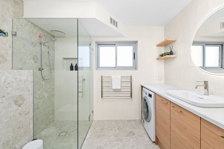 Sundeck, Unit 1/51 Ronald Avenue