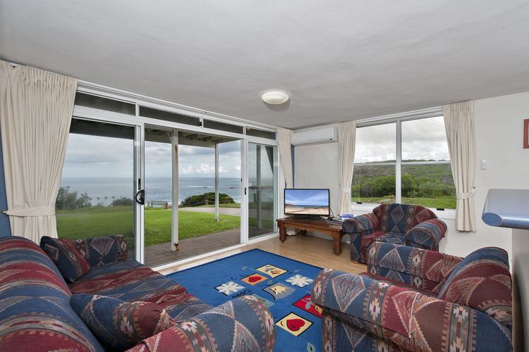 Ocean Retreat, 28 Pacific Street