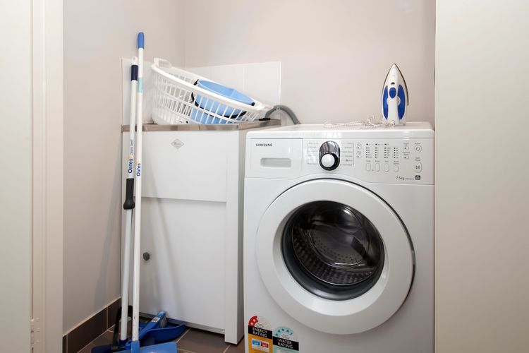 Surfside Apartments, Unit 5/6-10 Market Street