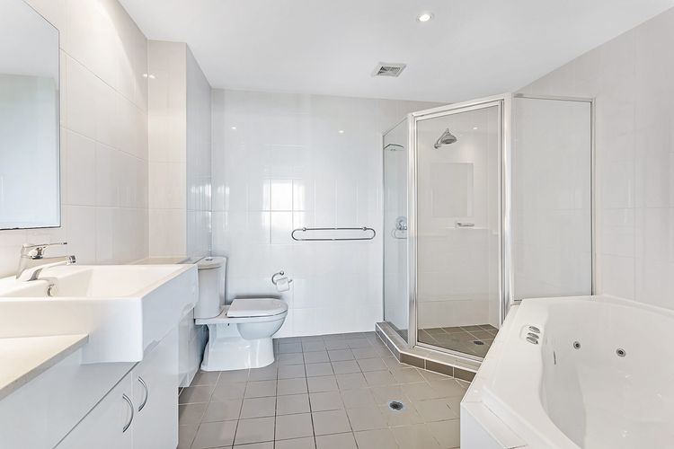 Surfside Apartments, Unit 5/6-10 Market Street