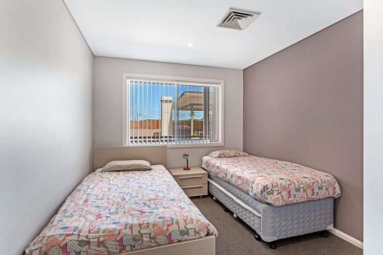 Surfside Apartments, Unit 5/6-10 Market Street