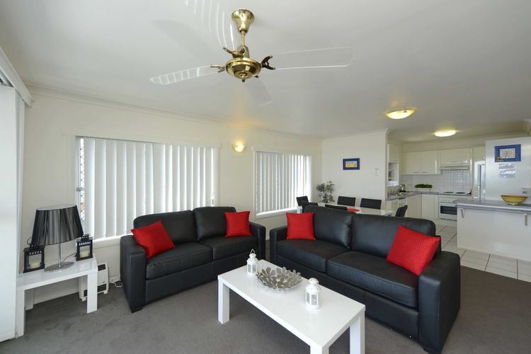 Sundeck, Unit 9/51 Ronald Avenue