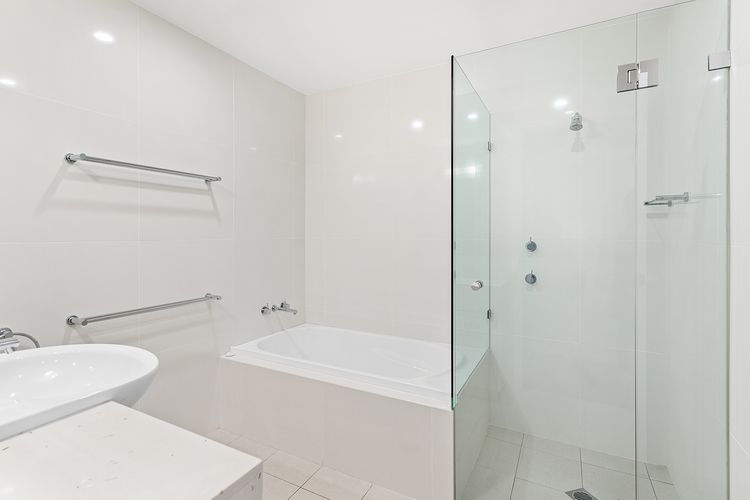 serenity at Fingal Bay 2