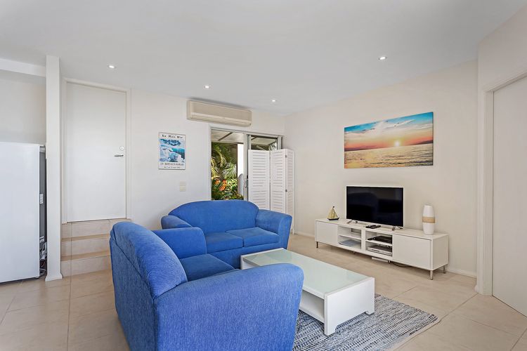 Mirage, 1/24 Gloucester Street