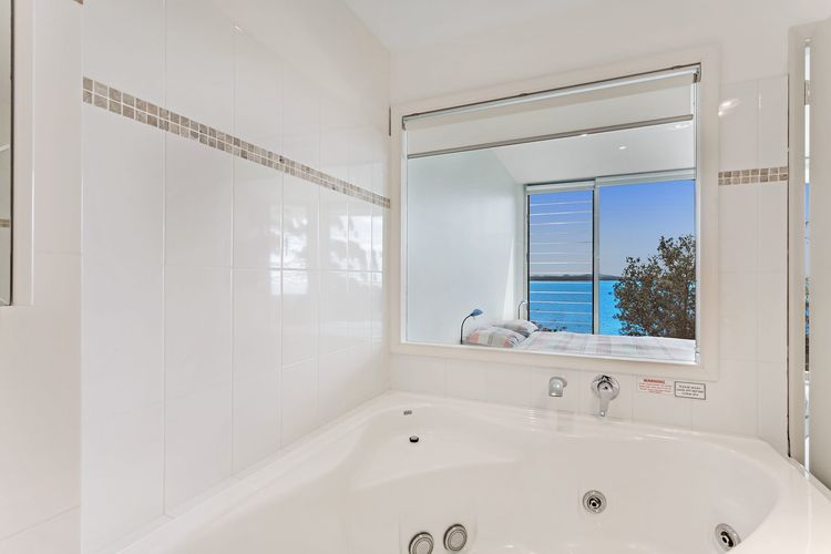 Mirage, 1/24 Gloucester Street