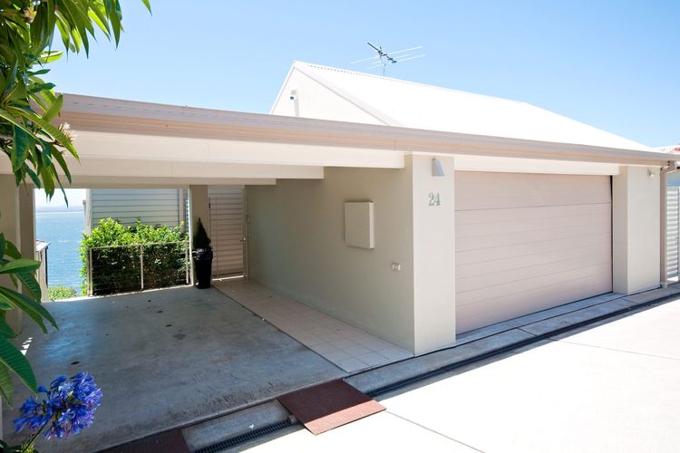 Mirage, 1/24 Gloucester Street