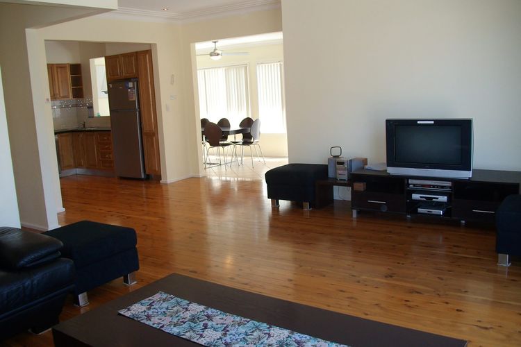 Tomaree Palms, 39 Tomaree Road