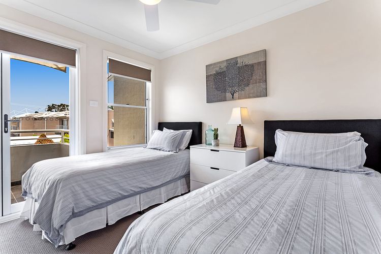 Sandcastles, 7/8 Ala Moana Way