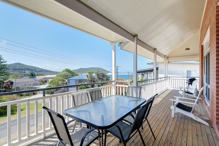 Surf Break, 10B Tuna Crescent (Upstairs)